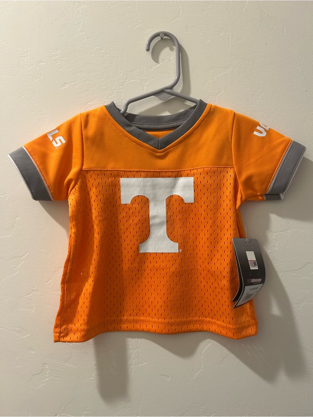 University of Tennessee Orange Kids Short Sleeve Jersey Tee NWT- 6-12 months